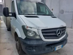 27#9875 Autocarro Mercedes