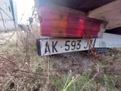 16#8924 Autocarro Mercedes 308D