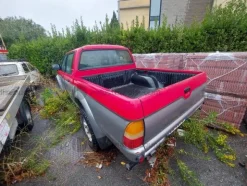 54#8980 Autocarro Mitsubishi PK L200