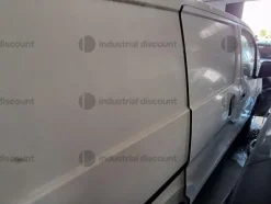 1#9905 Autocarro Nissan NV200