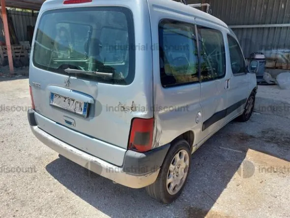 2#9492 Autocarro Peugeot