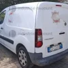 74#10047 Autocarro Peugeot Partner