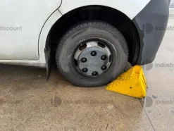 7#9826 Autocarro Renault Master