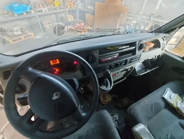 10#9070 Autocarro Renault Master