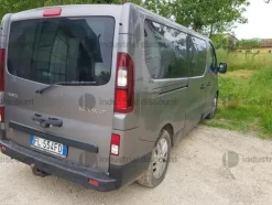 1#9217 Autocarro Renault Trafic