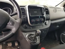 1#9217 Autocarro Renault Trafic