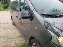 1#9217 Autocarro Renault Trafic