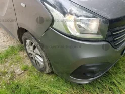 1#9217 Autocarro Renault Trafic
