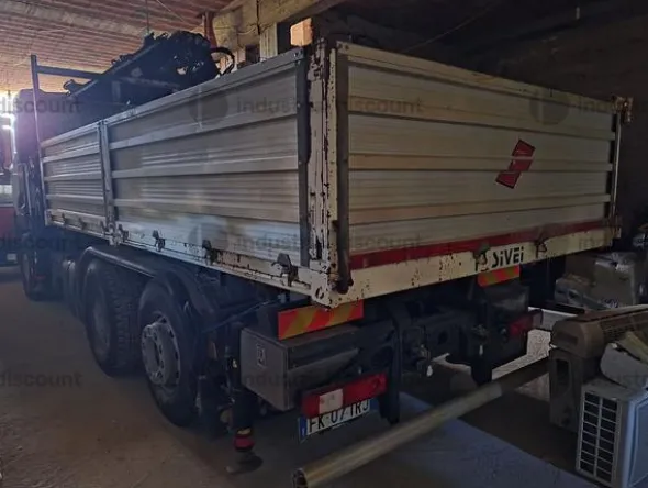 7#10037 Autocarro Renault Truck C440