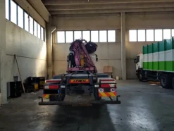 69#3561 Autocarro Renault Trucks Premium