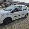 4#10282 Autocarro Renault Twingo