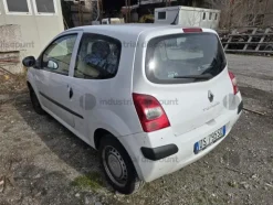 4#10282 Autocarro Renault Twingo