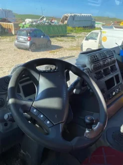 61#4984 Autocarro scarrabile Iveco Stralis 430