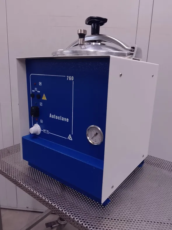 AUTOCLAVE DA BANCO DA 15 LT – ASAL (COD. LAB-AUT-5)