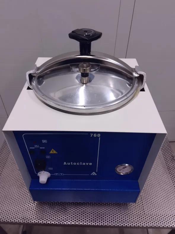 AUTOCLAVE DA BANCO DA 15 LT – ASAL (COD. LAB-AUT-5)