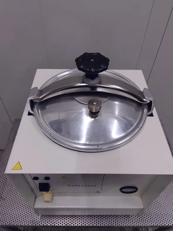 AUTOCLAVE DA BANCO DA 15 LT – ASAL (COD. LAB-AUT-6)