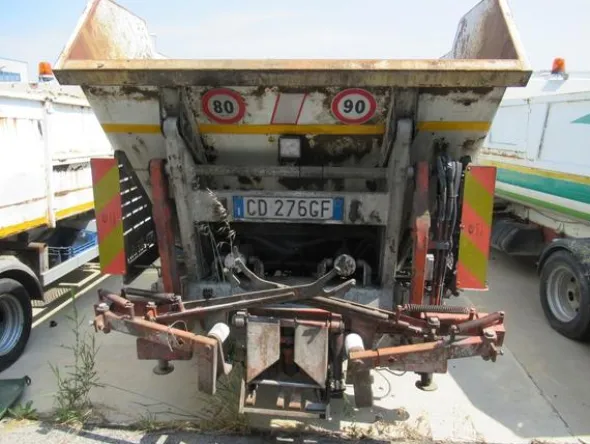 60#3561 Autocompattatore Daimler Chrysler