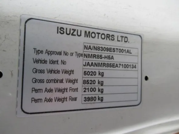 71#3561 Autocompattatore Isuzu M 50 Evolution