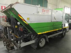 70#3561 Autocompattatore Isuzu M 50 Evolution