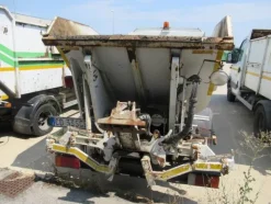 46#3561 Autocompattatore Iveco 35 C11A