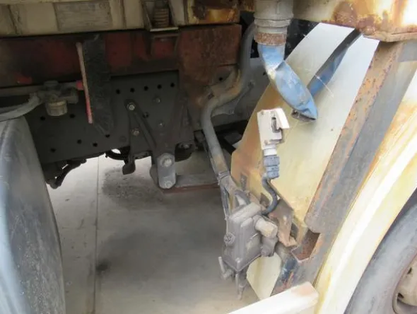 32#3561 Autocompattatore Mercedes Benz