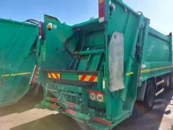 15#7528 Autocompattatore Scania