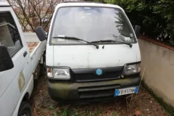 6#6859 Automezzi ed autocarri