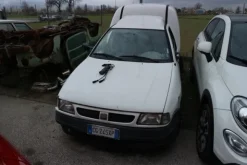 6#6859 Automezzi ed autocarri