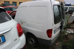 6#6859 Automezzi ed autocarri
