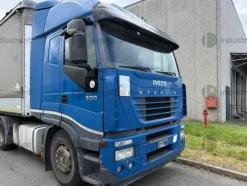 2#10076 Automezzi per trasporto merci