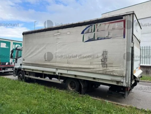 2#10076 Automezzi per trasporto merci