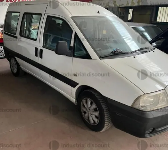 1#10185 Automobile Citroën, Furgone Mercedes e Furgone Citroën Berlingo