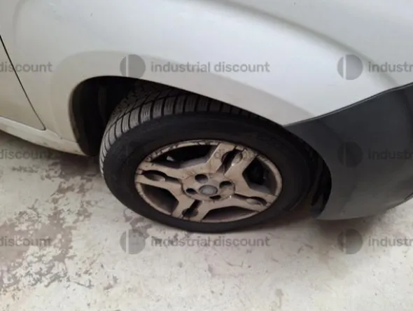 2#9897 Automobile Fiat Panda