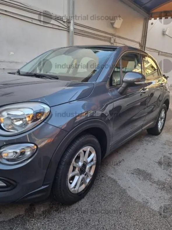 2#9554 Automobile Fiat 500 X
