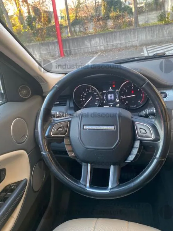 1#10050 Automobile Range Rover Evoque
