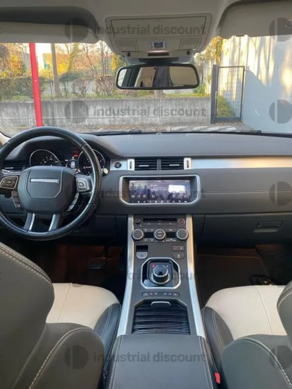 1#10050 Automobile Range Rover Evoque