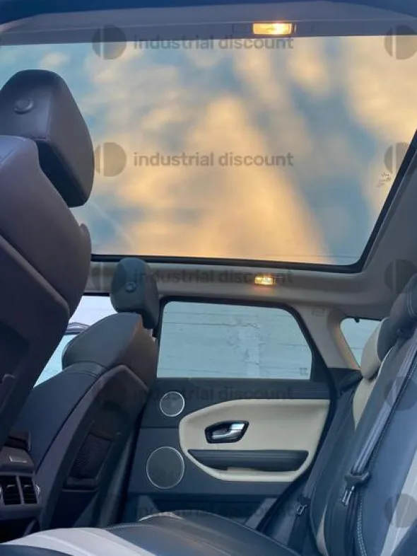 1#10050 Automobile Range Rover Evoque