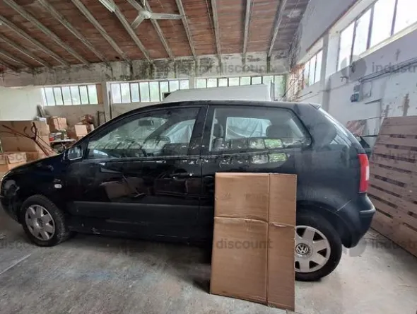 2#10137 Automobile Wolkswagen Polo