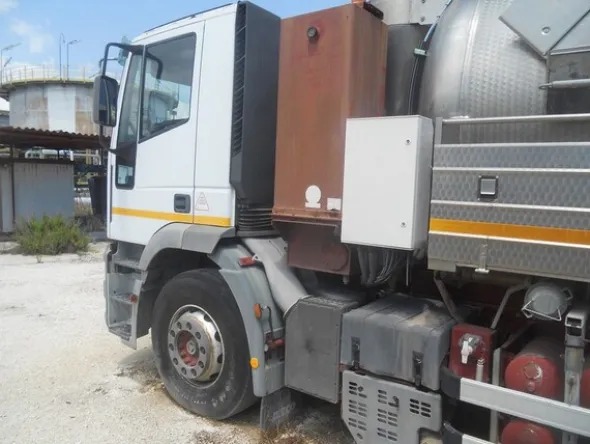 1#5469 Autospurgo Iveco e pompa