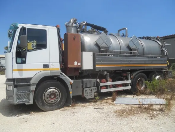 1#5469 Autospurgo Iveco e pompa