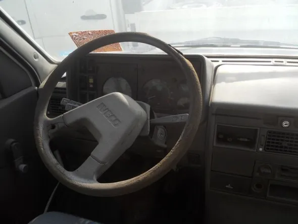 3#5326 Autoveicolo Iveco Daily