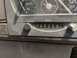 8#7780 Autoveicolo Iveco uso E18