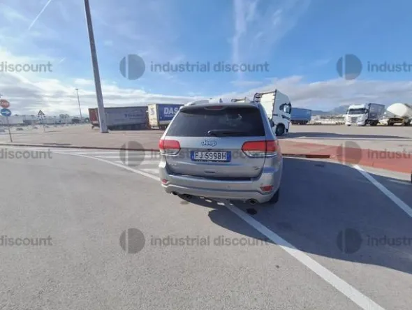 3#9946 Autoveicolo Jeep Grand Cherokee