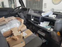 2#9328 Autoveicolo Nissan Cabstar