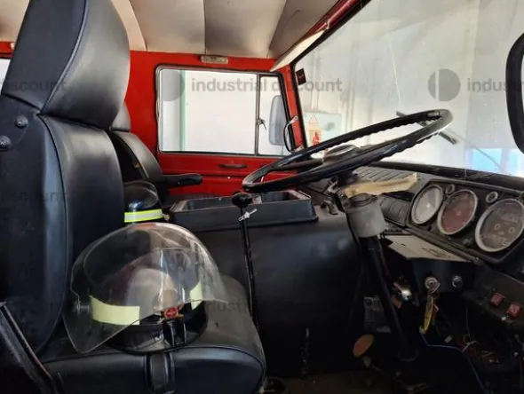 2#8881 Autoveicolo per uso speciale antincendio OM 150 58HP