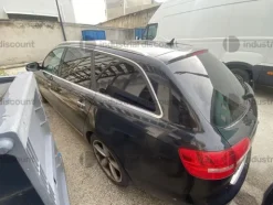 6#9748 Autovettura Audi