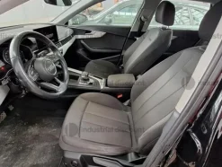61#9878 Autovettura Audi A4