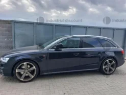 30#9875 Autovettura Audi A4