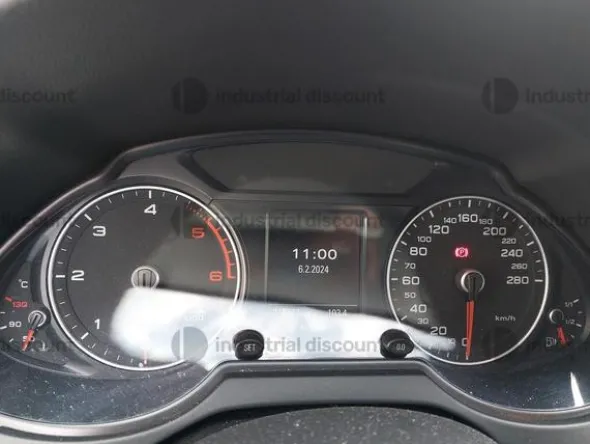 29#9875 Autovettura Audi Q5