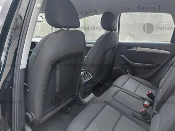 29#9875 Autovettura Audi Q5